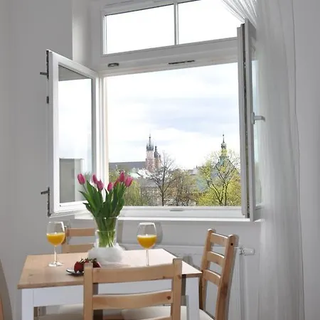 Apartament White